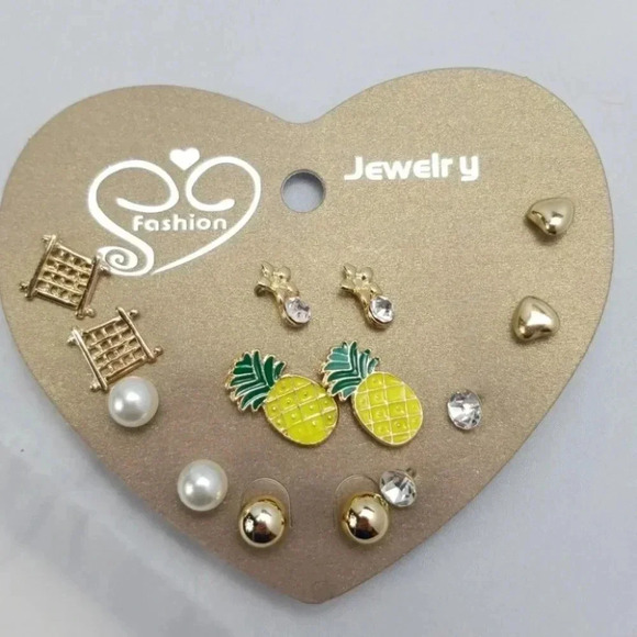 Multi earring pack - Picture 1 of 3